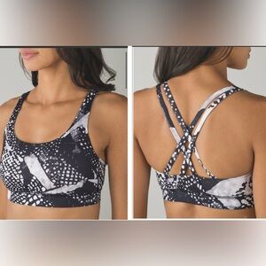 Lululemon Energy Bra Med B/C Support Coverage Straps Stretch Top Stretch Sport 4